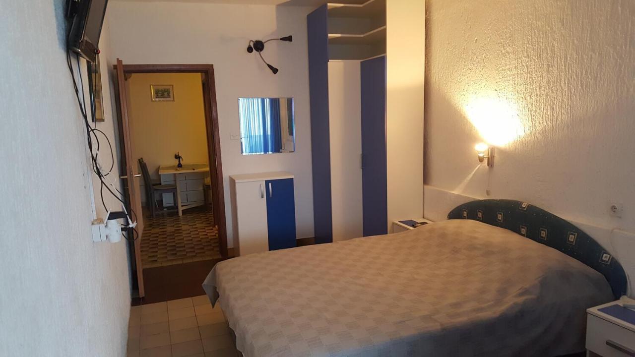 Apartments By The Sea Tucepi, Makarska - 2699 Экстерьер фото